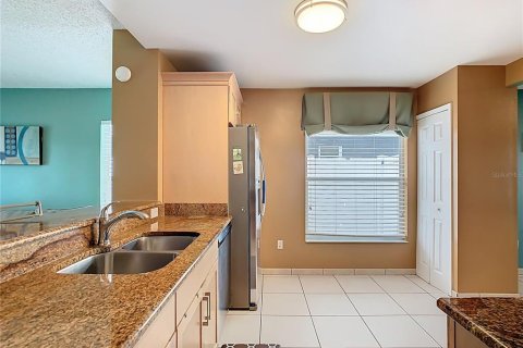 Casa en venta en Kissimmee, Florida, 3 dormitorios, 128.76 m2 № 1812887 - foto 10