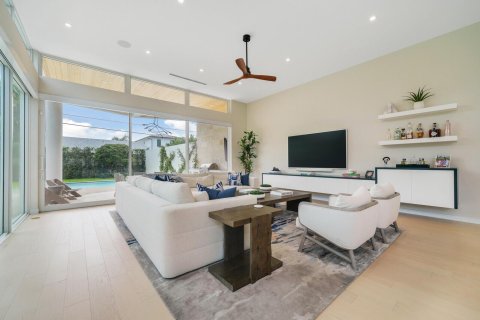 Villa ou maison à vendre à Delray Beach, Floride: 3 chambres, 309.64 m2 № 2416208 - photo 8