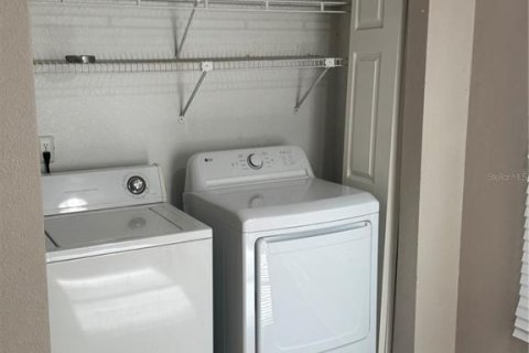 Copropriété à louer à Orlando, Floride: 2 chambres, 97.92 m2 № 2397045 - photo 7