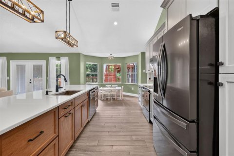 Villa ou maison à vendre à Tavares, Floride: 3 chambres, 197.05 m2 № 2389056 - photo 16