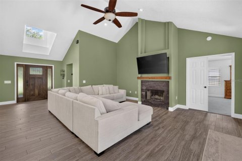 Villa ou maison à vendre à Tavares, Floride: 3 chambres, 197.05 m2 № 2389056 - photo 11