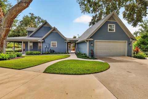 Villa ou maison à vendre à Tavares, Floride: 3 chambres, 197.05 m2 № 2389056 - photo 3