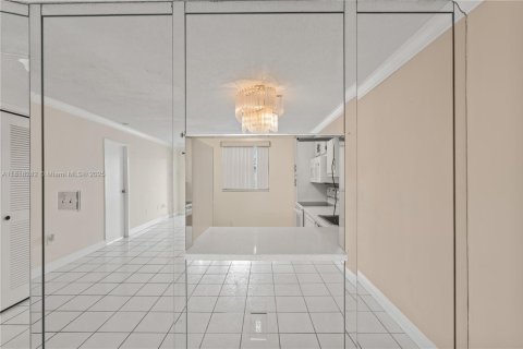 Condominio en venta en Tamarac, Florida, 2 dormitorios, 95.22 m2 № 1779672 - foto 23