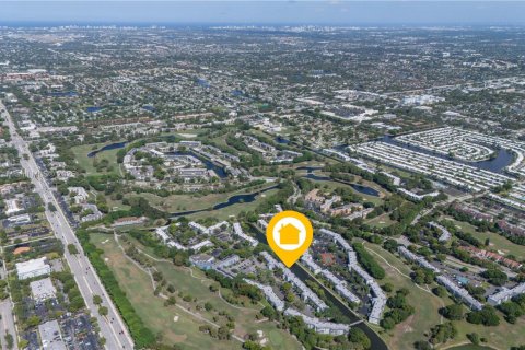 Condominio en venta en Tamarac, Florida, 2 dormitorios, 95.22 m2 № 1779672 - foto 6