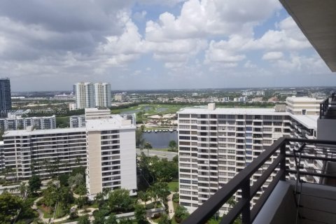Copropriété à vendre à Hallandale Beach, Floride: 2 chambres, 118.91 m2 № 1955803 - photo 2