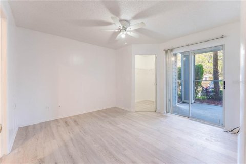 Condominio en venta en Lake Mary, Florida, 1 dormitorio, 60.2 m2 № 1784783 - foto 6