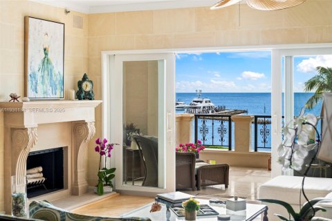 Снять в аренду кондоминиум в Майами-Бич, Флорида 2 спальни, 171.59м2, № 2034602 - фото 5