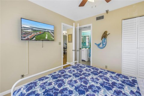 Condominio en venta en Saint Petersburg, Florida, 2 dormitorios, 99.41 m2 № 1719928 - foto 21