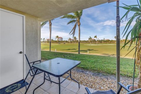 Condominio en venta en Saint Petersburg, Florida, 2 dormitorios, 99.41 m2 № 1719928 - foto 23