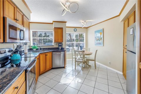 Condominio en venta en Saint Petersburg, Florida, 2 dormitorios, 99.41 m2 № 1719928 - foto 11