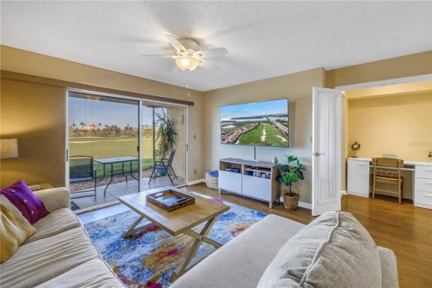 Condominio en venta en Saint Petersburg, Florida, 2 dormitorios, 99.41 m2 № 1719928 - foto 7