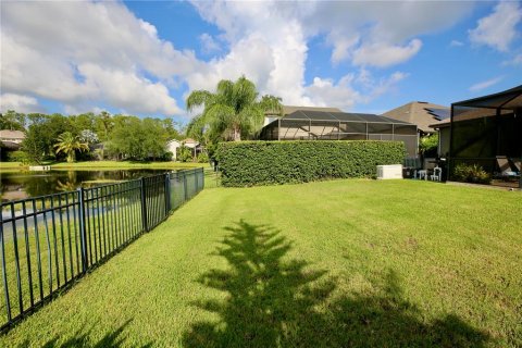 House in Tampa, Florida 4 bedrooms, 270.9 sq.m. № 2398648 - photo 9
