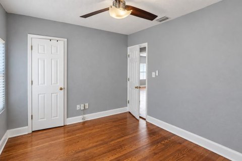 Casa en venta en Tampa, Florida, 3 dormitorios, 122.63 m2 № 2411697 - foto 17