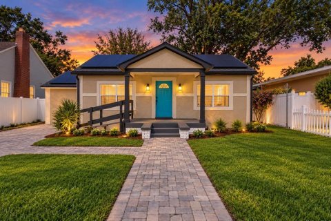 Casa en venta en Tampa, Florida, 3 dormitorios, 122.63 m2 № 2411697 - foto 2
