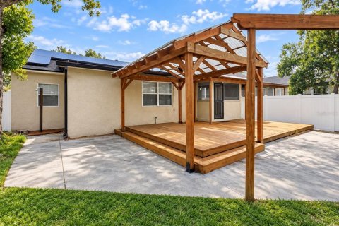 Casa en venta en Tampa, Florida, 3 dormitorios, 122.63 m2 № 2411697 - foto 28