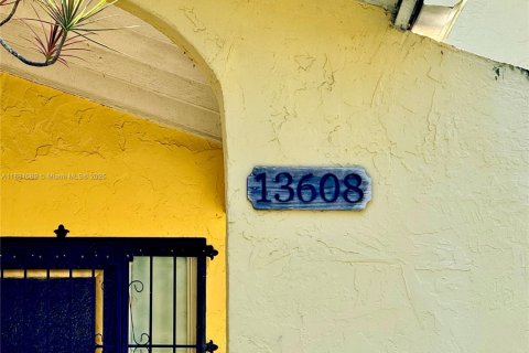 Villa ou maison à vendre à Homestead, Floride: 3 chambres, 110.65 m2 № 1924641 - photo 24