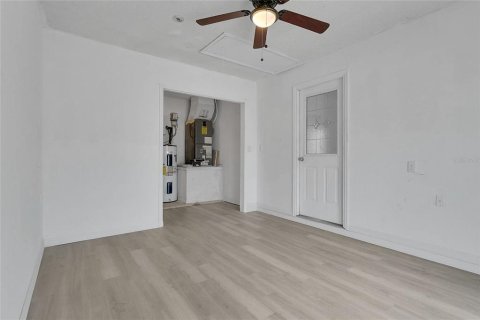 Купить виллу или дом в Апопка, Флорида 7 комнат, 129.69м2, № 1900329 - фото 21