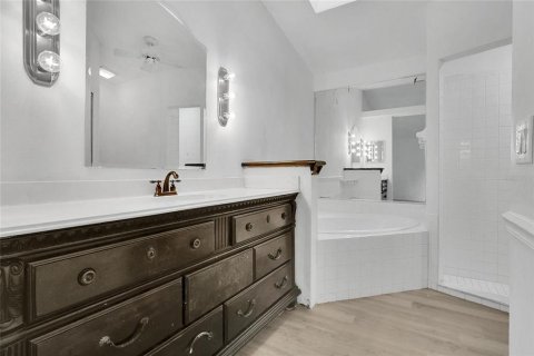 Купить виллу или дом в Апопка, Флорида 7 комнат, 129.69м2, № 1900329 - фото 15