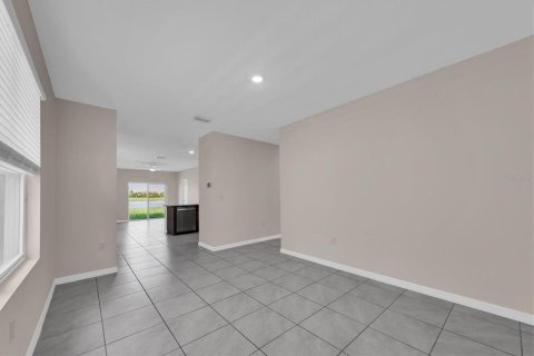 House in Wimauma, Florida 3 bedrooms, 140.84 sq.m. № 2219496 - photo 17