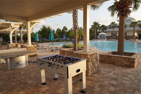 House in Lutz, Florida 5 bedrooms, 328.04 sq.m. № 1659352 - photo 30