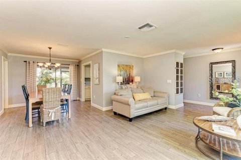 House in Bradenton, Florida 3 bedrooms, 152.92 sq.m. № 1876370 - photo 9