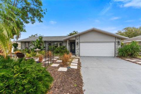 House in Bradenton, Florida 3 bedrooms, 152.92 sq.m. № 1876370 - photo 1