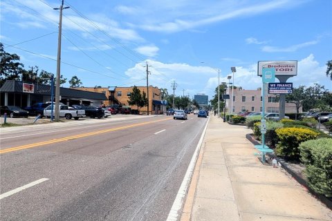 Propiedad comercial en venta en Bradenton, Florida, 122.26 m2 № 1835513 - foto 9