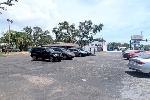 Propiedad comercial en venta en Bradenton, Florida, 122.26 m2 № 1835513 - foto 10