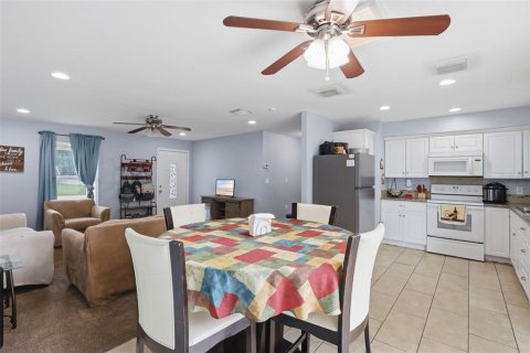 House in Groveland, Florida 3 bedrooms, 101.08 sq.m. № 2156758 - photo 20