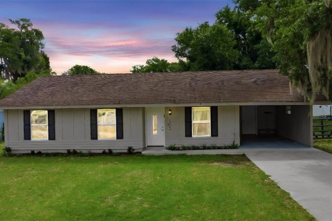 House in Groveland, Florida 3 bedrooms, 101.08 sq.m. № 2156758 - photo 8