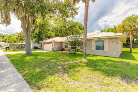 Casa en venta en Daytona Beach, Florida, 3 dormitorios, 167.78 m2 № 2210077 - foto 3