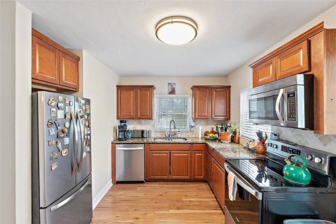 Villa ou maison à vendre à Saint Petersburg, Floride: 3 chambres, 138.42 m2 № 2406638 - photo 7