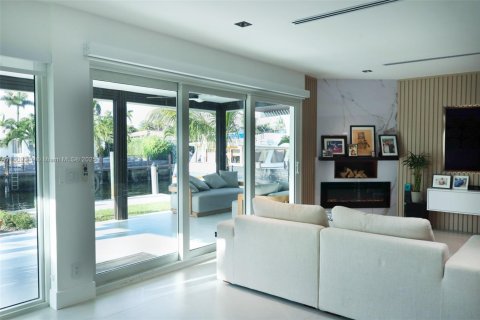 Casa en alquiler en Pompano Beach, Florida, 4 dormitorios, 218.32 m2 № 1966055 - foto 22