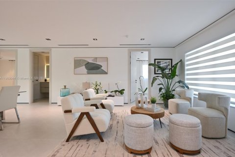 Casa en alquiler en Pompano Beach, Florida, 4 dormitorios, 218.32 m2 № 1966055 - foto 16