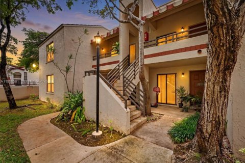 Condo in Miami, Florida, 2 bedrooms  № 2068934