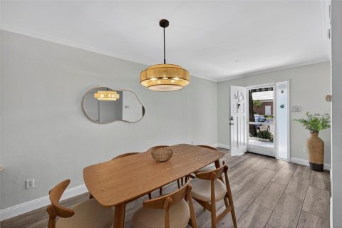 Купить таунхаус в Помпано-Бич, Флорида 3 комнаты, 101.82м2, № 2177314 - фото 20
