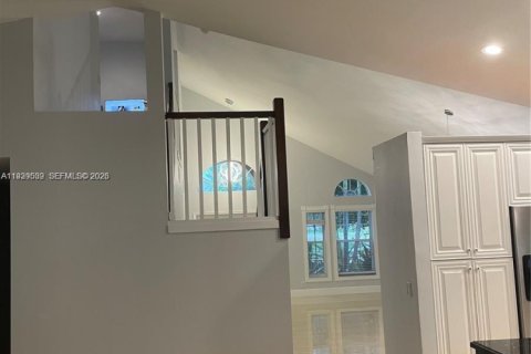 Villa ou maison à louer à Pembroke Pines, Floride: 4 chambres, 217.3 m2 № 1997580 - photo 13