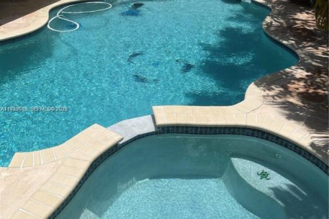 Villa ou maison à louer à Pembroke Pines, Floride: 4 chambres, 217.3 m2 № 1997580 - photo 30