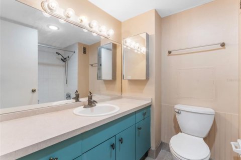 Condominio en venta en Clearwater, Florida, 1 dormitorio, 47.1 m2 № 1807320 - foto 11