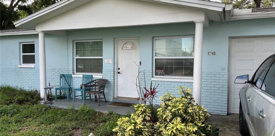Casa en Pinellas Park, Florida 3 dormitorios, 147.81 m2 № 1817292