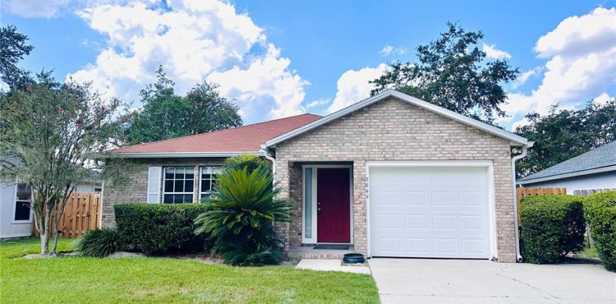 Casa en Gainesville, Florida 3 dormitorios, 126.81 m2 № 1904504