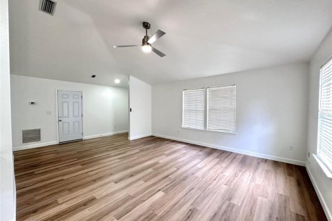 Casa en venta en Gainesville, Florida, 3 dormitorios, 126.81 m2 № 1904504 - foto 4