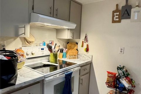 Купить коммерческую недвижимость в Спринг-Хилл, Флорида 8 спален, 310.85м2, № 2157971 - фото 21