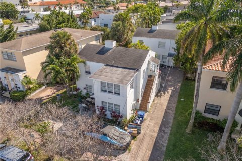 Commercial property in Miami Beach, Florida 309.27 sq.m. № 1709798 - photo 24