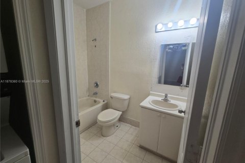 Copropriété à louer à Homestead, Floride: 2 chambres, 86.4 m2 № 1929137 - photo 10