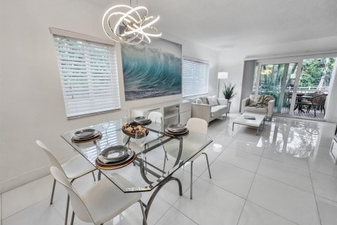 Copropriété à vendre à Ocean Ridge, Floride: 2 chambres, 90.58 m2 № 2372254 - photo 11