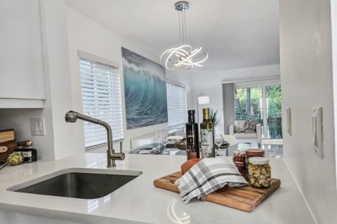 Copropriété à vendre à Ocean Ridge, Floride: 2 chambres, 90.58 m2 № 2372254 - photo 7