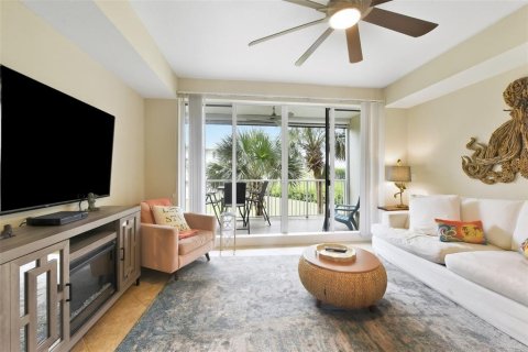 Touwnhouse à vendre à Ruskin, Floride: 3 chambres, 131.64 m2 № 2387576 - photo 4
