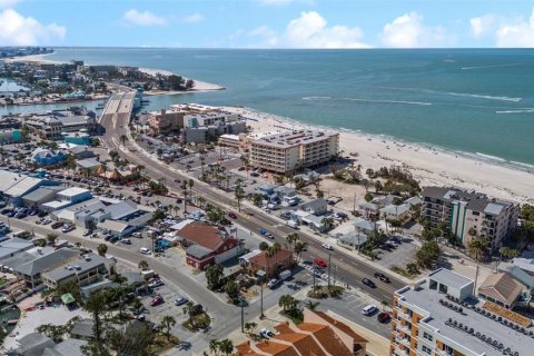 Land in Madeira Beach, Florida № 1721271 - photo 23