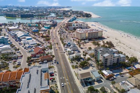 Land in Madeira Beach, Florida № 1721271 - photo 21